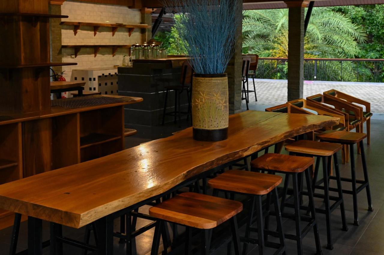 Hotell Cascade Tara 4*